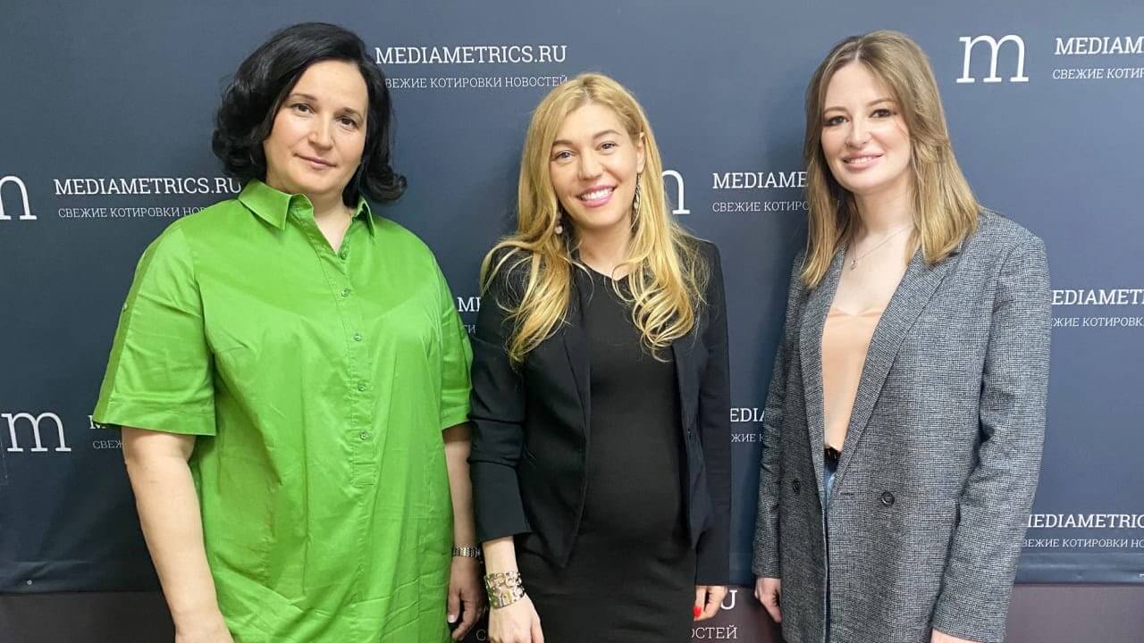 Брекеты или элайнеры? — эфир радио Медиаметрикс