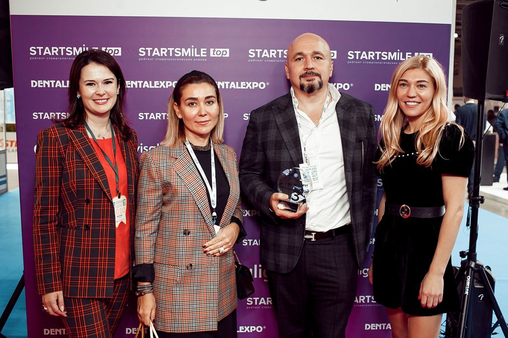 3-е место в категории от 3-х лет Взрослый рейтинг 2019 Немецкий Имплантологический Центр Марет Хашиева и Магомед Дахкильгов, Генеральный спонсор Align Technology Ксения Колесова и Юлия Клоуда.jpg 3-е место в категории от 3-х лет Взрослый рейтинг 2019 Немецкий Имплантологический Центр Марет Хашиева и Магомед Дахкильгов, Генеральный спонсор Align Technology Ксения Колесова и Юлия Клоуда.jpg
